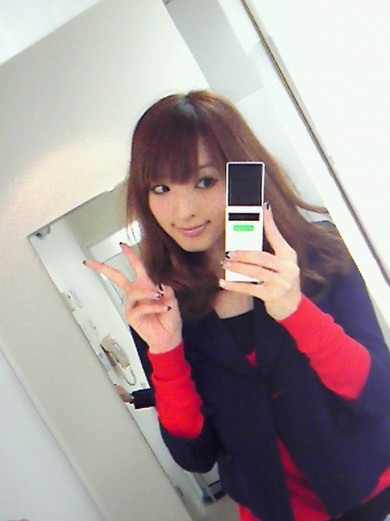 日本宅男女神佐藤佳代的自拍